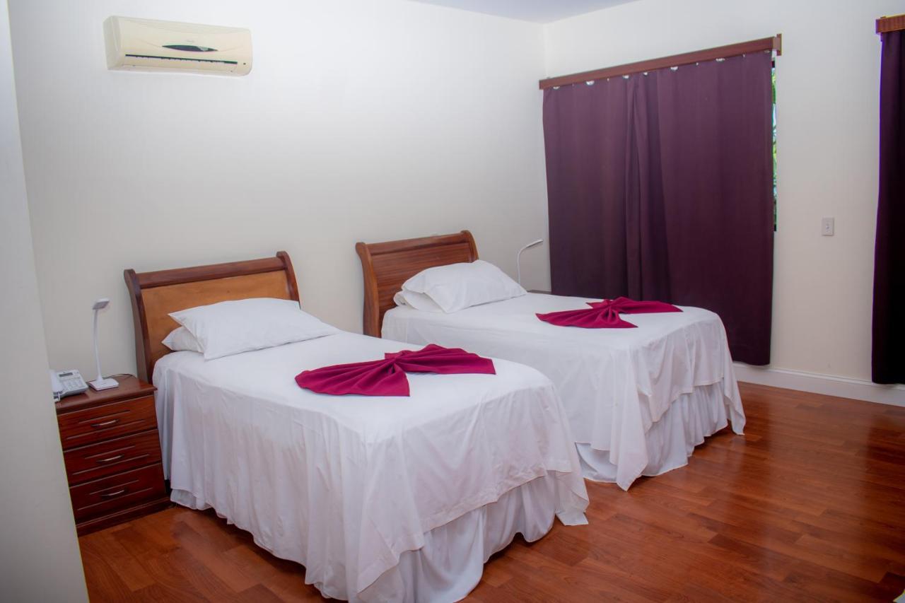 Hotel Santos Pina CAPE VERDE المظهر الخارجي الصورة