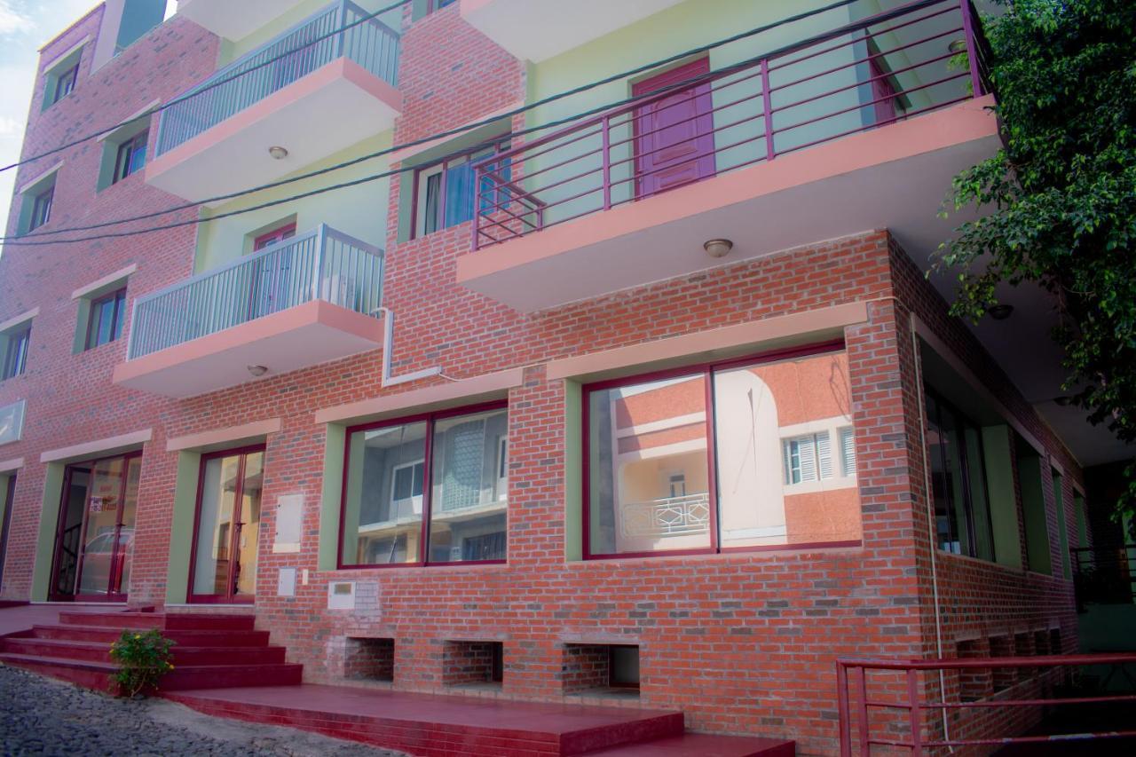 Hotel Santos Pina CAPE VERDE المظهر الخارجي الصورة